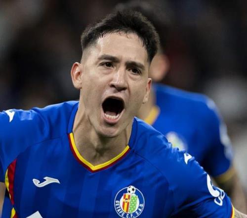 萨拉赫与利,物浦传奇队,长杰拉德合,金年会体育,在线体育博彩,实时投注,体育赛事,高赔率平台